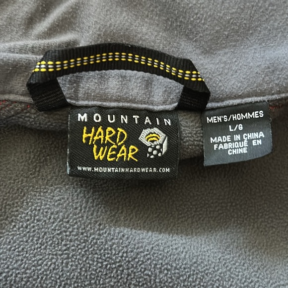 Mountain hardwaer jacket, size Large, red/grey - Picture 2 of 3